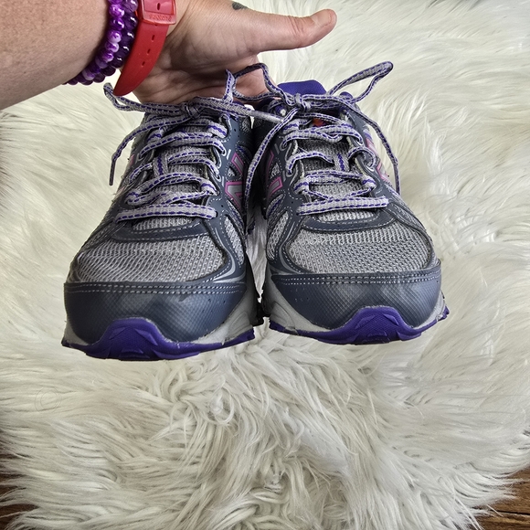 New Balance Womens Shoe Size 7 - Picture 12 of 13